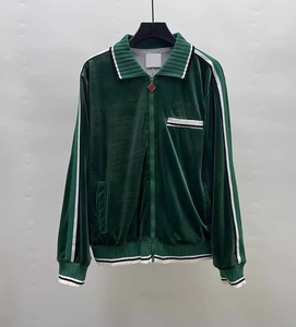 ชุดเซ็ทเสื้อครอปแขนสั้นและกางเกงขายาวผ้าฟลีซสำหรับผู้หญิงและผู้ชาย สีพื้น สำหรับฤดูใบไม้ร่วง พร้อมโลโก้ปัก - Product Image 6