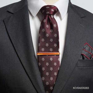 [Tinh Vu Collection] Clip de Corbata de Lujo para Hombre, Chapado en Oro de 18K - Piedra Preciosa de Ágata Roja Facetada Fengshui (KCVDADOG003) - Hecho en Vietnam - Product Image 3