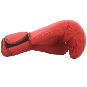 Guantes de Boxeo Personalizados de Cuero Vacuno |   Guantes Profesionales de Sparring con Soporte de Muñeca y Cierre de Velcro |   Equipo de Entrenamiento OEM - Product Image 3