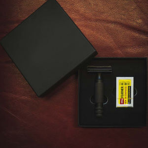 Profesional STUBBY DOBLE EDGE SAFETY RAZOR MATE BLACK Edition. Hecho por Zarnab quirúrgico - Product Image 6