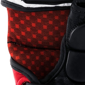 Gants d'entraînement haute performance en cuir PU respirant, ajustement ergonomique, fabrication OEM personnalisée, gants de boxe durables pour la salle de sport - Product Image 4