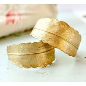 Rond de serviette en métal et laiton Design Leaf Vaisselle en métal plaqué or Vaisselle Anneau de serviette Utilisation de mariage et d'événements Ensemble de 4 - Product Image 5