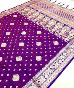 Fabuleux Party Wear Crape/Crêpe Saree avec des détails de perles et un design imprimé pour des occasions spéciales. dupattas - Product Image 3