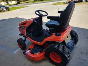 Kubota เครื่องเติมอากาศสนามหญ้าแบบใช้มือ, เครื่องเติมอากาศในสนามหญ้าแบบมือถือคุณภาพสูงพร้อมความลึก20ซม. และรับประกัน3ปีสำหรับการดูแลสนามหญ้า - Product Image 4