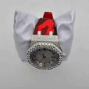 นาฬิกาผู้ชายหรูหรานักดำน้ำอัตโนมัติพร้อมหน้าปัดอะนาล็อกกลมตัวเรือนสแตนเลส22มม. ยางและเพชรโมอิสซาไนต์ - Product Image 3