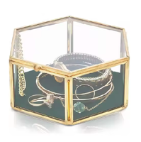 Boîte à bijoux contemporaine en verre clair et laiton avec cadre en métal décoratif de luxe