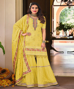Haut de travail séquence de broderie georgette le plus attrayant Sharara avec vêtements de mariage dupatta prix de gros vêtement ethnique - Product Image 6