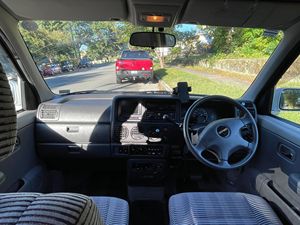 Offre exceptionnelle : Honda Stepwgn 1997 propre et prête à être expédiée - Product Image 2