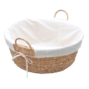 handmade water hyacinth <b>basket</b> - Product Image 2