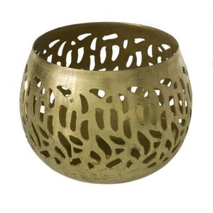 Porte-bougie en métal artistique conçu pour des arrangements d'éclairage festifs avec des détails magnifiques et une apparence élégante - Product Image 5