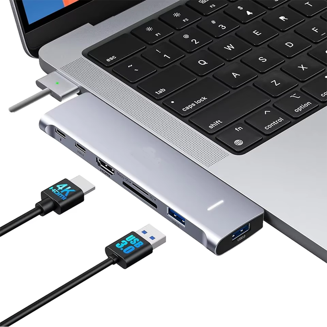 7-in-2 Multiport USB C Hub Adapter for Projector TV Computer Multimedia 4K HDMI, USB C 3.0, 2*USB a 3.0, SD/ microSD Card Reader