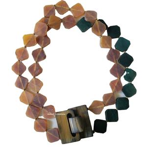 Collar de doble hebra de cuerno de búfalo Natural de Color verde y miel hecho a mano para mujer, joyería de moda de estilo Tribal respetuoso con el medio ambiente - Product Image 1