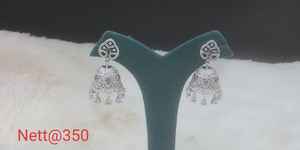 Impresionante juego de pendientes de latón de diseñador para mujer estilo de fiesta de moda con diamantes americanos brillantes regalo perfecto para ella - Product Image 3