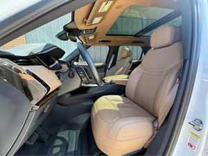 Land Rover Range Rover Sport SE d'occasion propre, modèle 2024 - Product Image 3