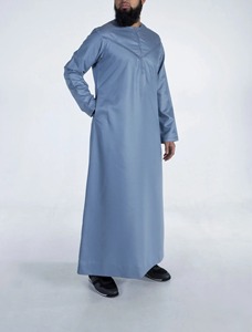 2025 hommes ethnique meilleur dernier Jubbah teint uni Thobes vêtements islamiques Polyester conception arabe grande taille et respirant bas quantité minimale de commande - Product Image 2