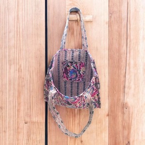 Handmade Quilted Vintage Lady Fashion <b>Tote</b> <b>Bag</b> with Zipper Closure and <b>Canvas</b> Lining-Lightweight for Travel Shopping <b>Bag</b> - Product Image 3