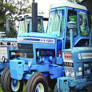 Vente en gros en stock d'occasion FORD 4WD tracteur agricole machines agricoles avec pompe de livraison rapide comme composant de base prix bon marché - Product Image 4