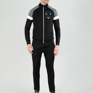 Sweat à capuche de sport Ensemble de jogging deux pièces Survêtements décontractés pour hommes Costumes d'hiver de sport personnalisés Costumes de jogging en polyester Survêtement noir pour hommes - Product Image 1