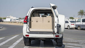 Toyota Land Cruiser VX Prado 4.0L 2022 de Segunda Mano en Buen Estado - Product Image 6