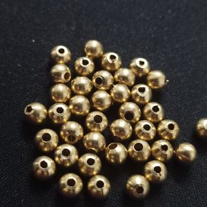 Perles rondes en laiton sur mesure de taille 2 mm idéales pour les créateurs de bijoux en macramé et les magasins de perles pour la revente - Product Image 3