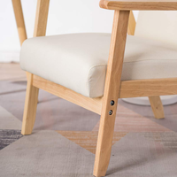 Fauteuil rembourré moderne de style japonais OEM | Chaise de loisirs en tissu et bois pour chambre à coucher, salon et meubles de maison
