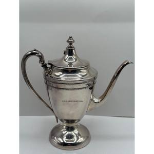 Théière de style arabe de haute qualité en métal avec finition nickelée, pour servir du thé et du café, avec une longue bec et une poignée - Product Image 1