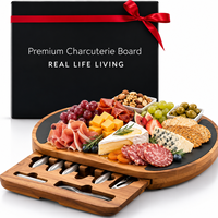 Ensemble de planches à charcuterie avec couteaux à fromage, planche de service ronde personnalisée de 19 pièces, cadeau de mariage, de fermeur de bien immobilier et de pendaison de crémaillère