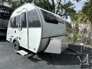 Vente de caravanes de voyage légères en aluminium Xtreme Outdoors Little Guy Mini MAX 2024 d'occasion pour 4 personnes, en vente dans le monde entier - Product Image 4