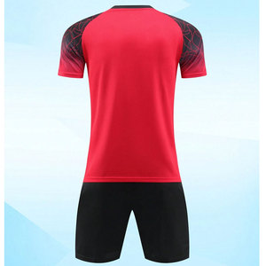 Directo de fábrica, alta calidad, diseño de sublimación, conjuntos de uniformes de entrenamiento de fútbol para adultos, nombre personalizado, camiseta de fútbol, camiseta de fútbol - Product Image 2