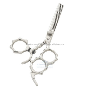 Tijeras de adelgazamiento de acero inoxidable duraderas y ergonómicas para estilistas de cabello Base de fuente de alimentación manual de instrumentos quirúrgicos - Product Image 4
