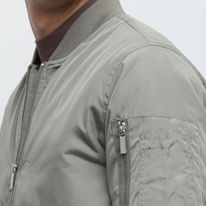 Veste bomber pour homme, tenue urbaine dynamique, tissu doux, coupe confortable, construction légère, coutures durables, apparence élégante - Product Image 2