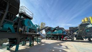 Planta Móvil de Trituración de Impacto JS-1 60-80 Tph 2 Años de Garantía - Product Image 2