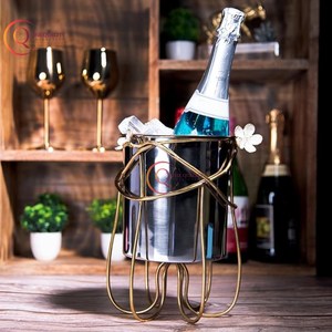 Venta al por mayor decorativo de metal sólido cubo de hielo barato hogar Hotel restaurante fiesta uso bebidas tinas suministros - Product Image 2