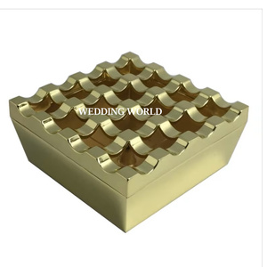 Cendrier fini en laiton antique de haute qualité fait à la main cendrier design classique élégant en gros nouveau cendrier en métal de luxe - Product Image 3