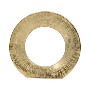 Jarrón circular de metal dorado con escultura decorativa moderna artística recortada en el centro para estantes de mesa y decoración del hogar - Product Image 1
