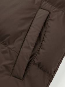 Chaqueta Acolchada de Lona Marrón Sólida para Hombre, Cuello Alto, Estilo Urbano, Logotipo Frontal Personalizado, Venta al por Mayor, Transpirable, de Secado Rápido - Product Image 4