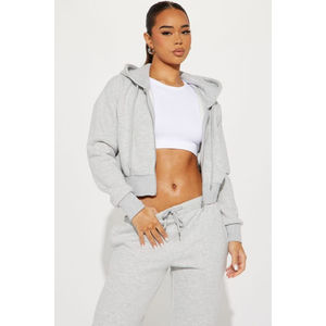 Ensemble de survêtement pour femme en molleton épais respirant décontracté à capuche deux pièces avec fermeture éclair et logo personnalisé à manches longues - Product Image 6