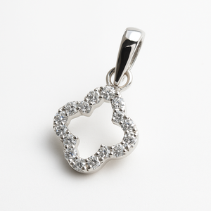 Vente en gros de bijoux Rhaya, pendentif minimaliste pour femme en argent sterling plaqué rhodium, zircone cubique en forme de clou de girofle, cadeau - Product Image 2