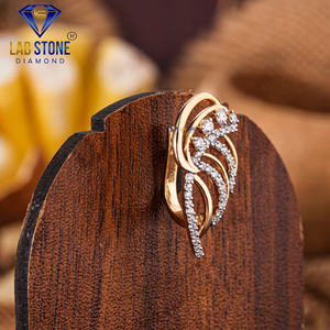 0.552 TDW Round Cut Diamond 18kt yellow Gold Earring by Labstone/EF-VS <b>Colour</b> - Product Image 2