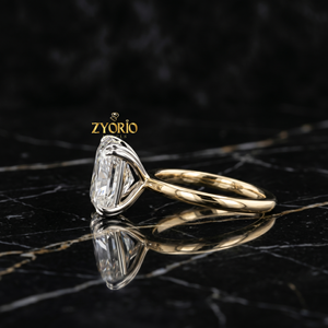 แหวนหมั้นทอง 14K ทรงคุชชั่นคัทแบบเม็ดเดี่ยว - Product Image 3