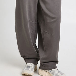 Conjunto Deportivo Cálido y Cómodo de Sudadera y Pantalones Jogger de Alta Calidad para Mujer / Conjunto de 2 Piezas de Corte Holgado para un Estilo Elegante para Compradores al por Mayor - Product Image 4