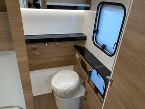 Remolque de caravana de turismo mini avanzado, diseñado para un remolque fácil, interior espacioso y ligero, durabilidad prolongada, competitivo. - Product Image 3