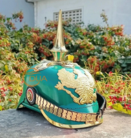 Casque médiéval fait main style allemand à motif d'aigle, finition laiton et cuir, pour cosplay de personnage TV/cinéma, objet de collection et décoration