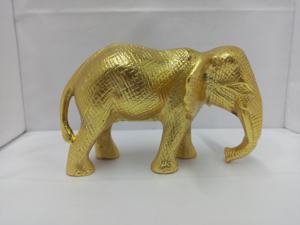 Sculpture de girafe en aluminium doré Design Art Déco Artisanat en métal Pièce maîtresse décorative pour la décoration du salon et de la salle à manger - Product Image 5