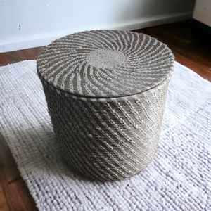 Vente chaude Naturel Sabai Herbe Tissé À La Main En Osier Roundt Rotin Panier De Rangement Portable Divers Panier Pour La Maison Articles Ménagers - Product Image 6