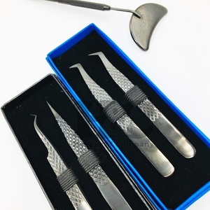 แหนบต่อขนตาสแตนเลสสีดำพร้อมฉลากส่วนตัวดีไซน์ที่ยั่งยืน - Product Image 3