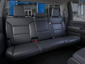 Chevrolet Silverado 3500HD WT 2024 Usada en Buen Estado - Product Image 2