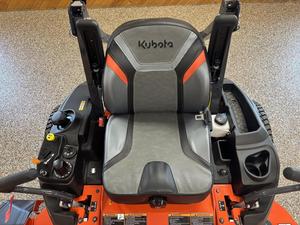 เครื่องตัดหญ้าแบบ Zero Turn รุ่น Kubota Z422 ปี 2022 แท้ พร้อมเครื่องยนต์ Kubota FS730V 24 แรงม้า สำหรับงานสวน - Product Image 4