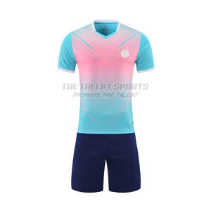 Conjunto de Uniforme de Fútbol Unisex Premium con Tela Transpirable de Secado Rápido, Personalizable con Nombres/Números de Equipo para Uso en Verano - Product Image 1