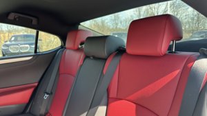 Lexus ES 350 F SPORT Handling 2023 Usado en Buen Estado - Product Image 4